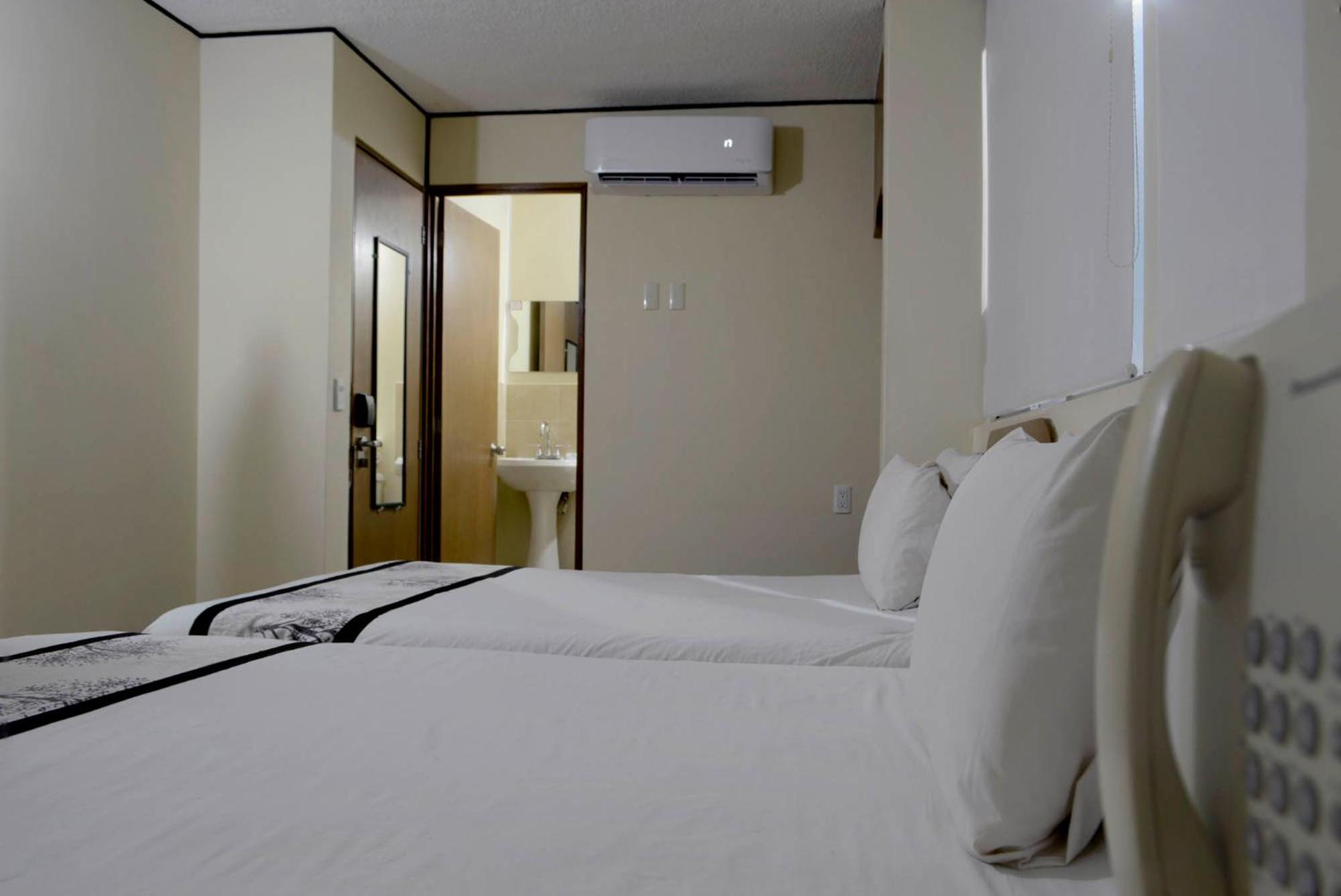 Hotel Mateos 1215 Λεόν Εξωτερικό φωτογραφία